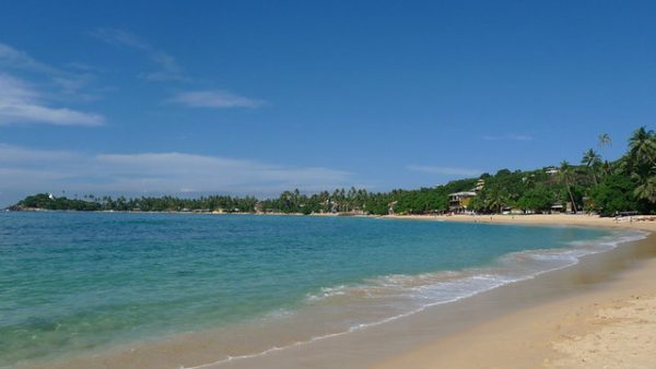 beaches in Sri Lanka - Unawatuna